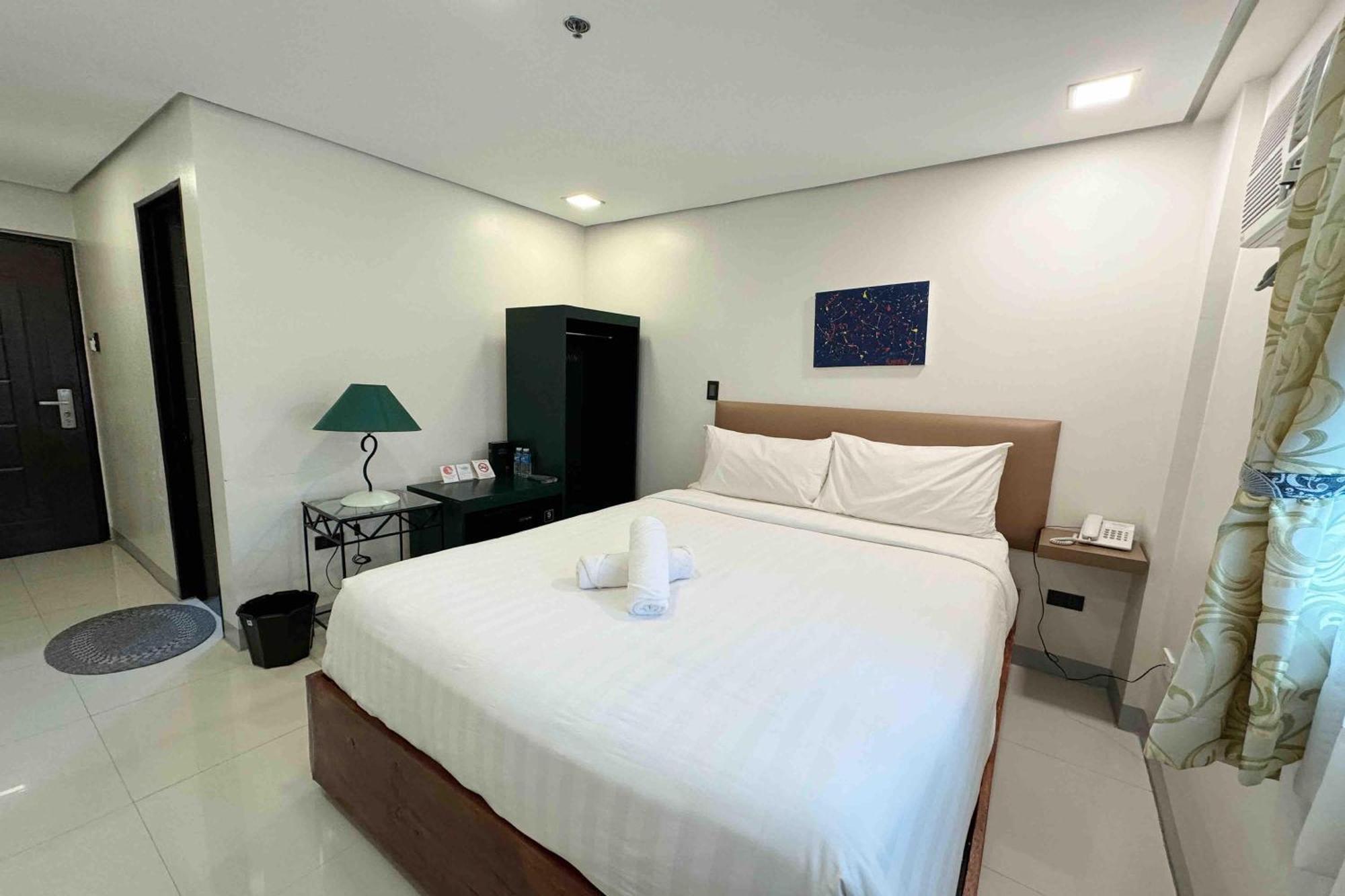 Belltower Csheli Suites Bantay - Vigan Exterior foto