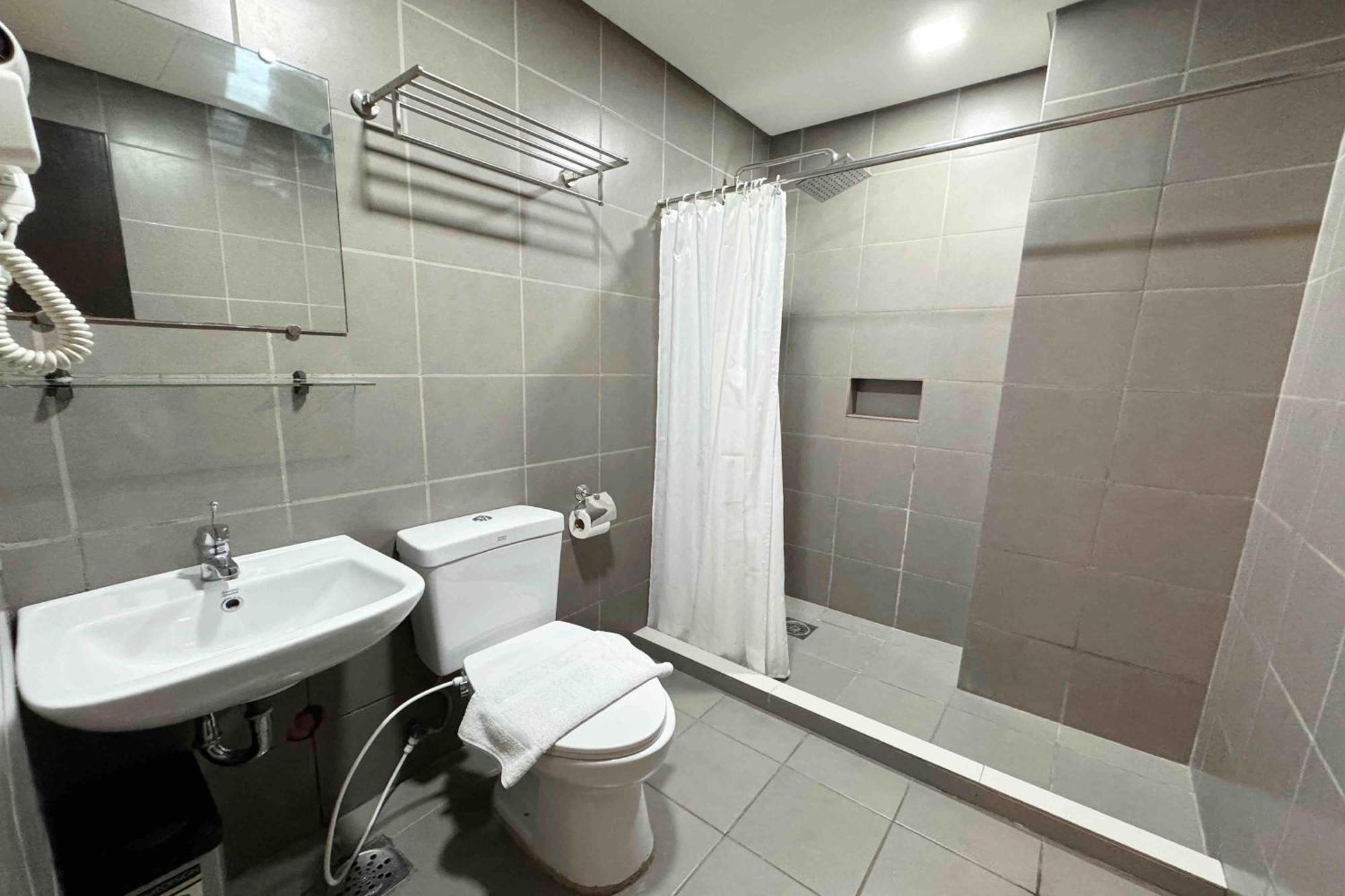 Belltower Csheli Suites Bantay - Vigan Exterior foto