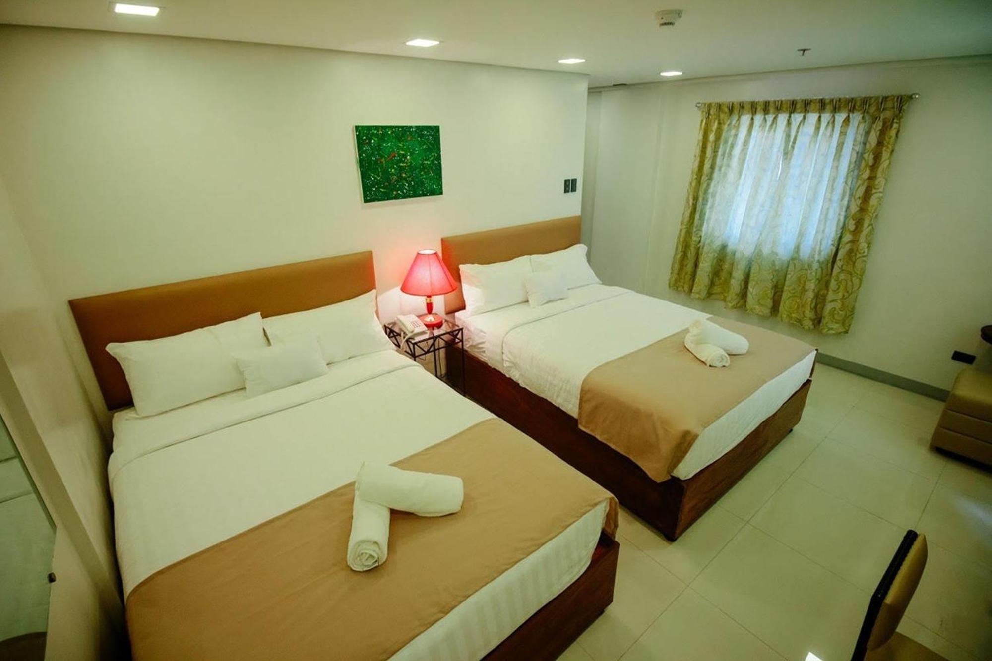 Belltower Csheli Suites Bantay - Vigan Exterior foto