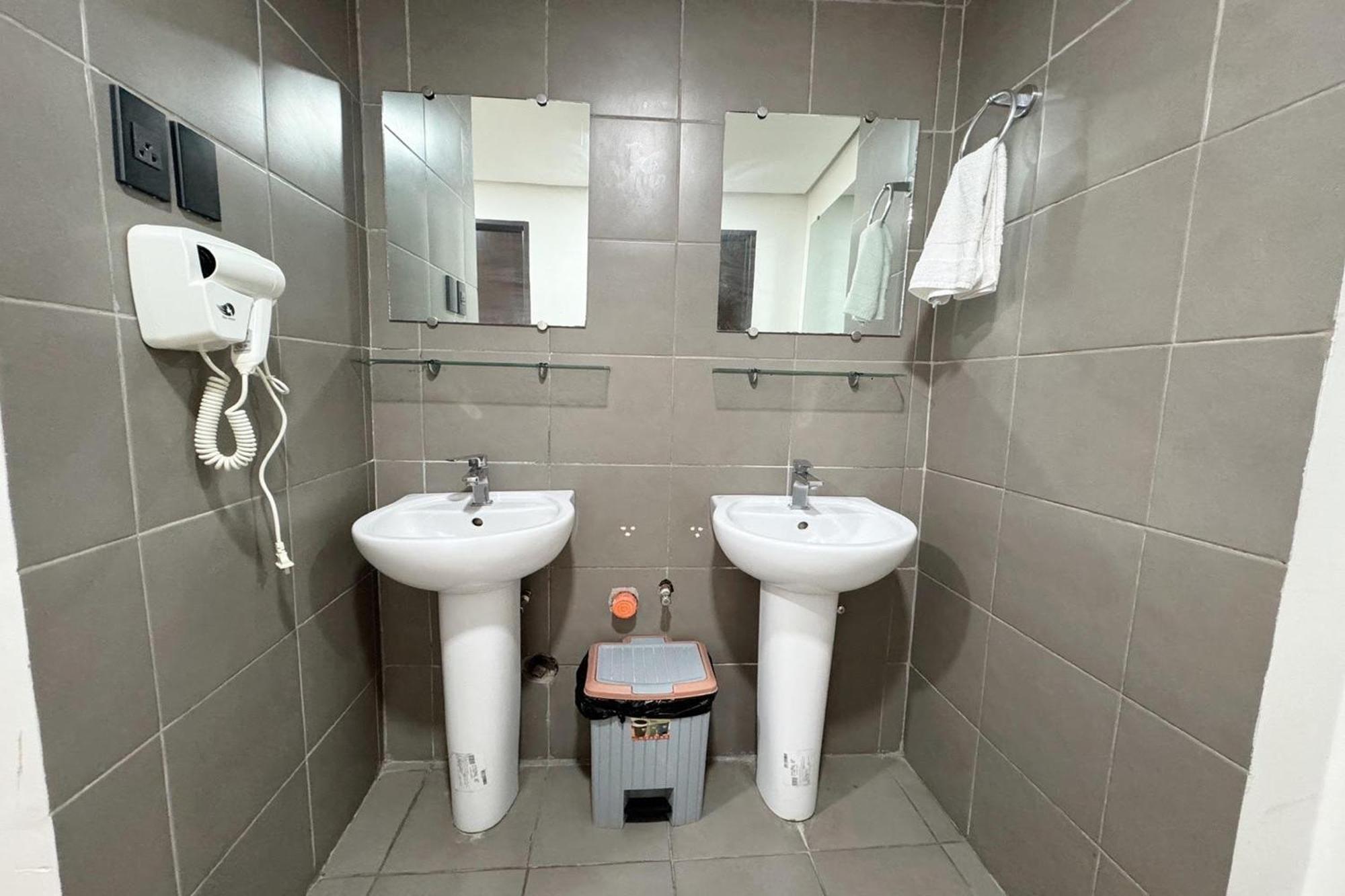 Belltower Csheli Suites Bantay - Vigan Exterior foto