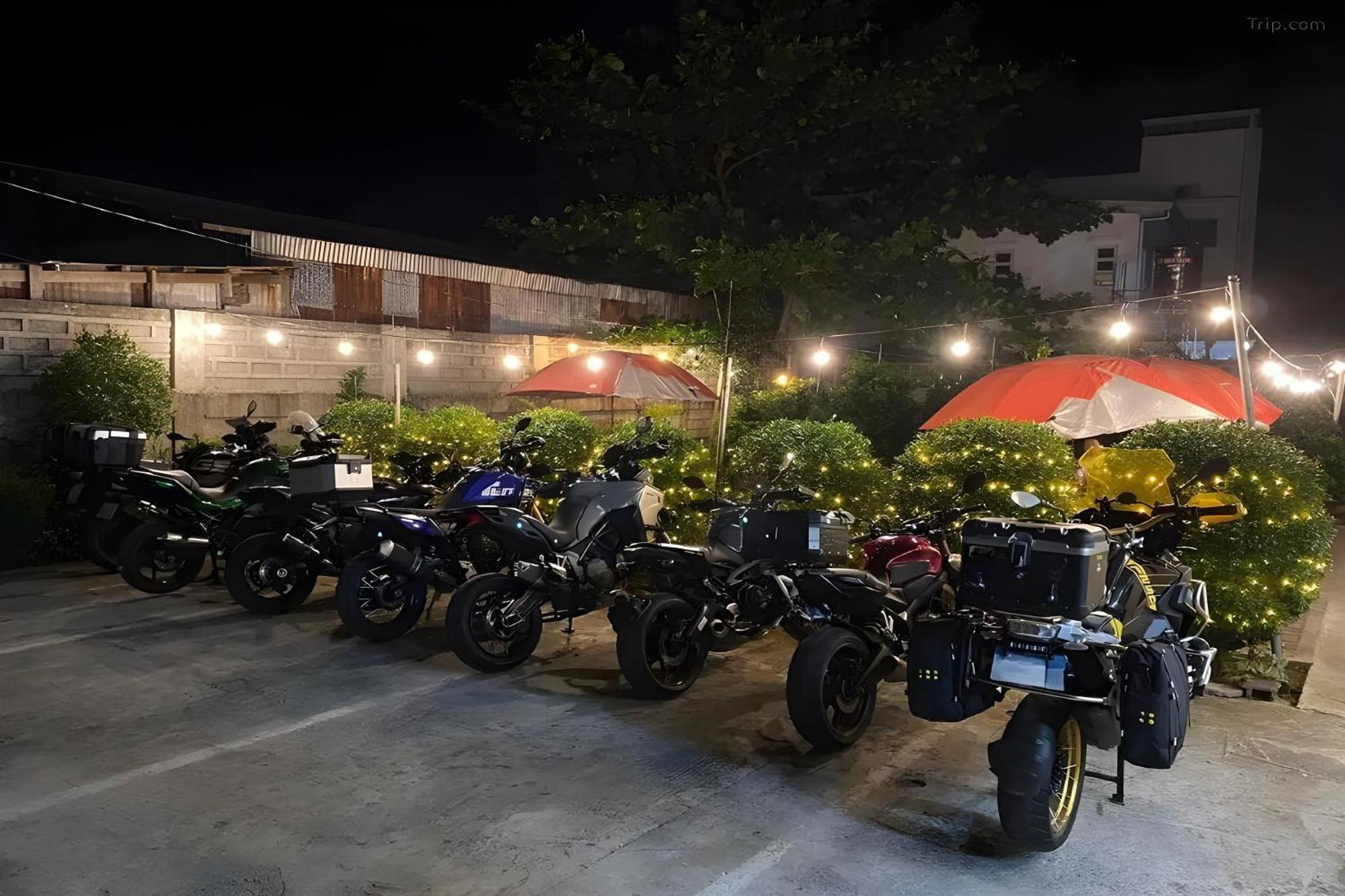 Belltower Csheli Suites Bantay - Vigan Exterior foto